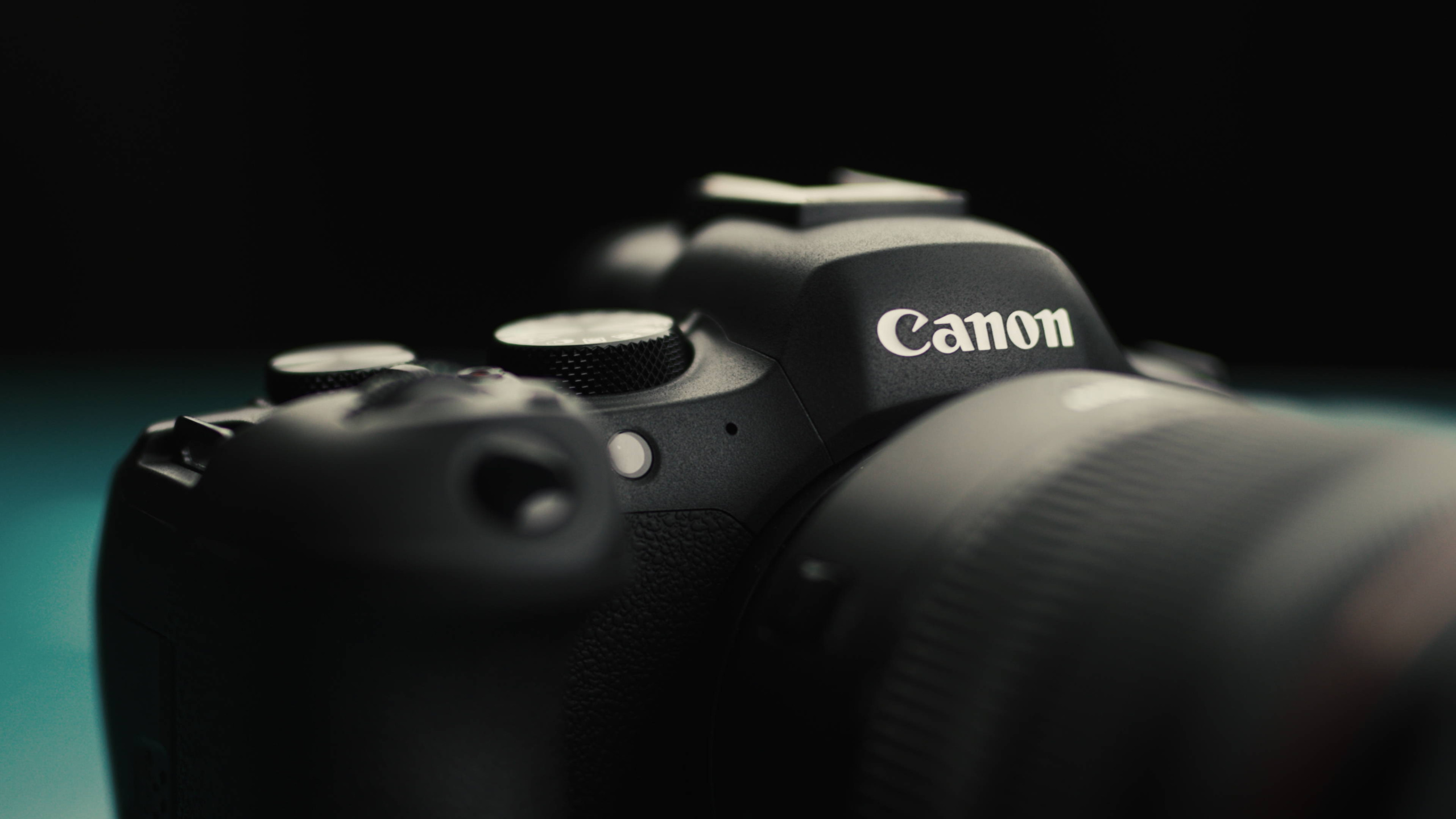 Canon remains the undisputed leader in the camera market, surpassing Nikon and Sony by a significant margin.