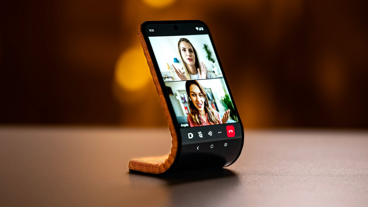 Motorola just changed the future of bendable phones
