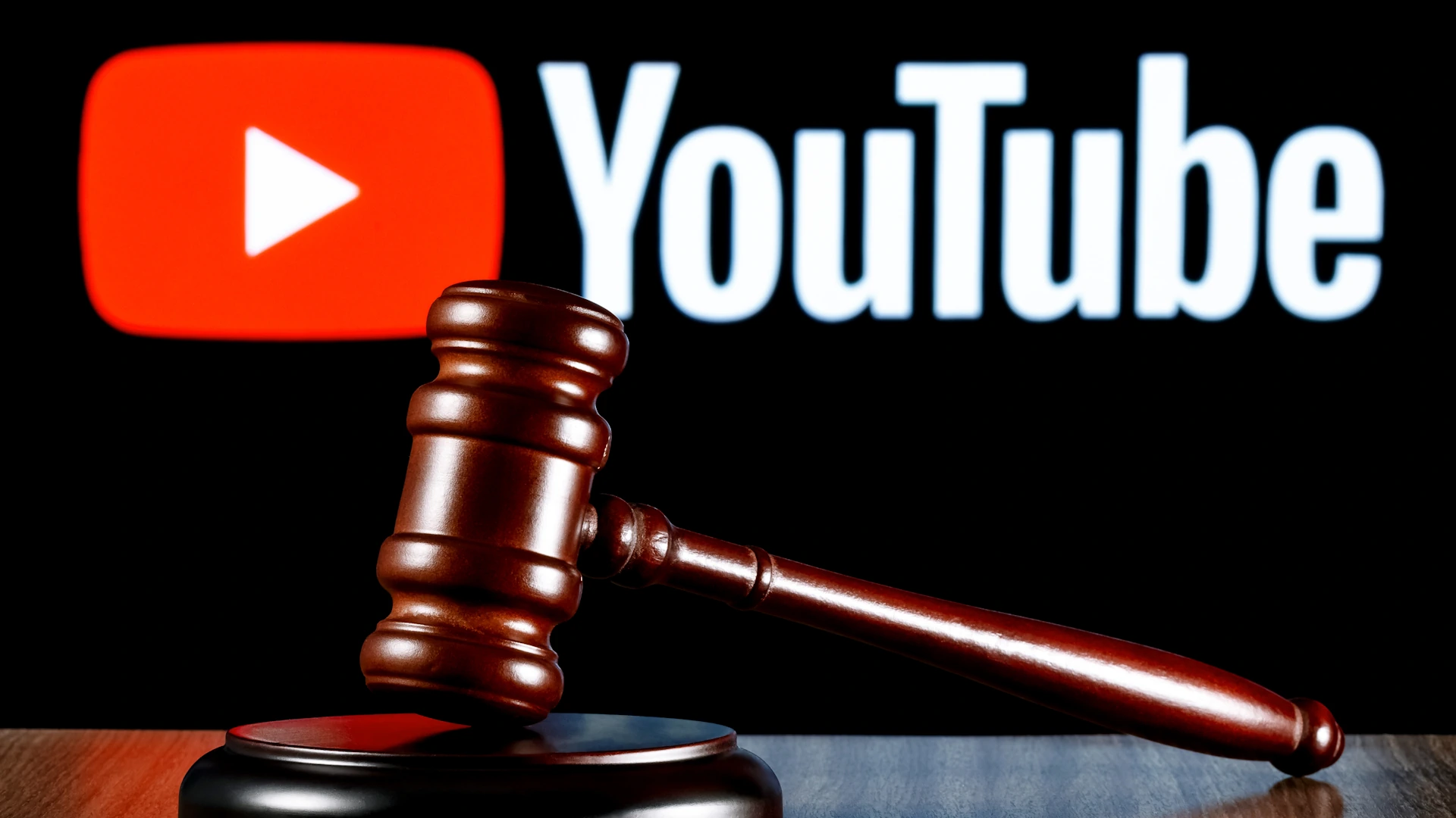 YouTube under spying charges over ad blocker ban, EU criminal charges